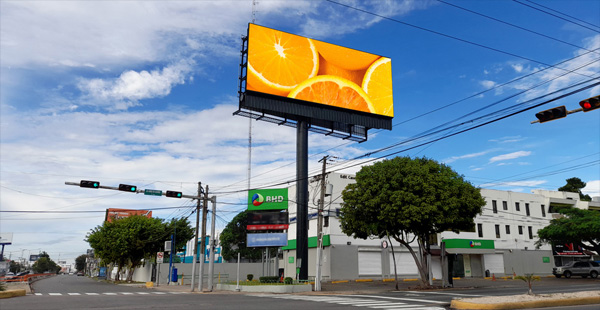 iVallas billboards